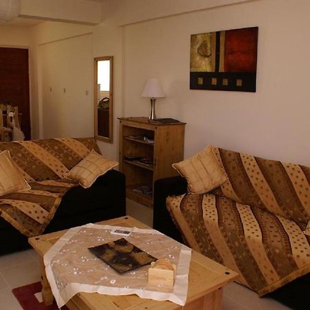 Pleasantly Furnished Apartment B201 With Large Terrace, Wi-Fi & Android Tv Peyia Exterior photo