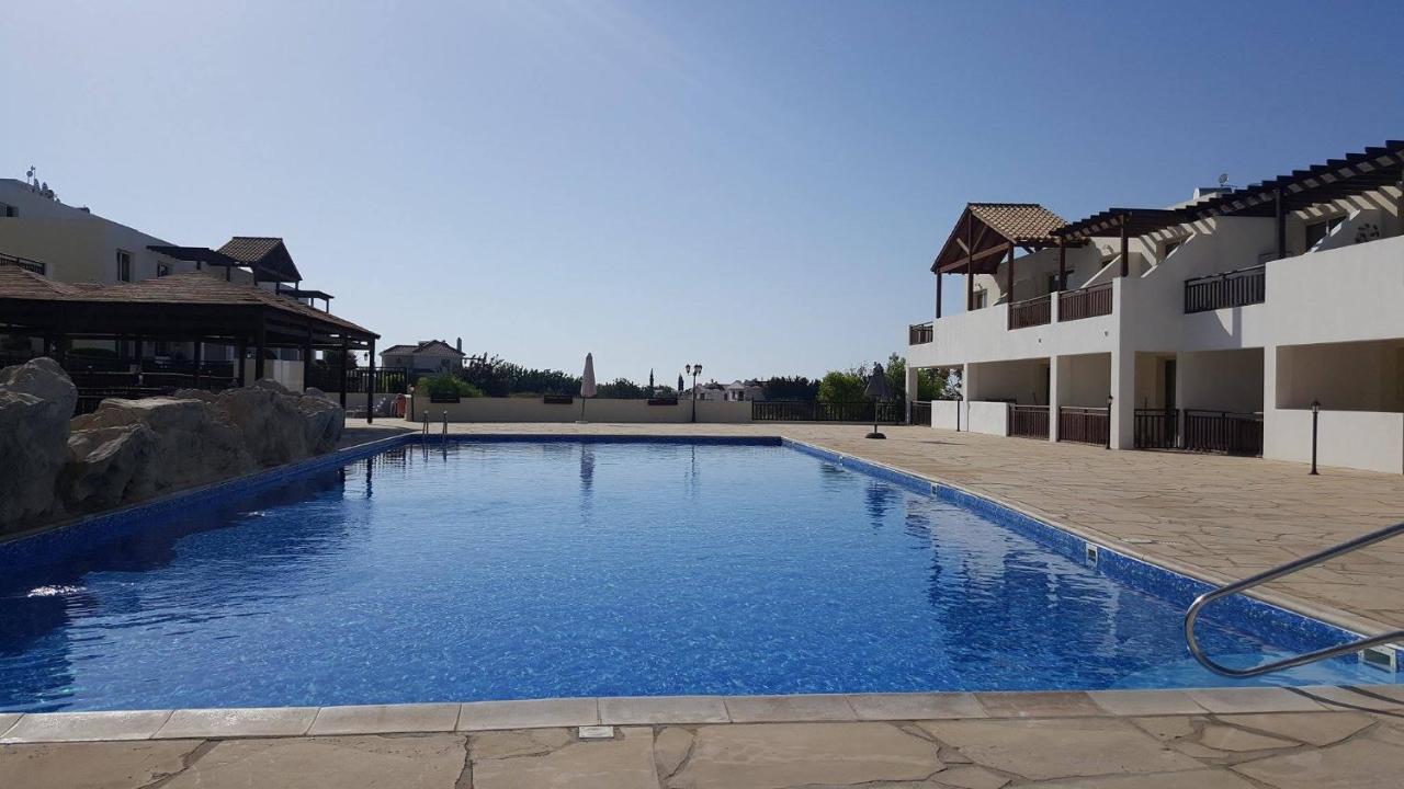 Pleasantly Furnished Apartment B201 With Large Terrace, Wi-Fi & Android Tv Peyia Exterior photo
